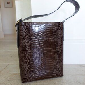 Banana Republic Oversized Vida Bag (espresso)